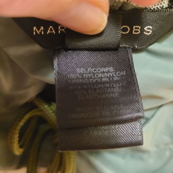 Marc Jacobs Nylon Shorts Army Green Size Small - Picture 5 of 6